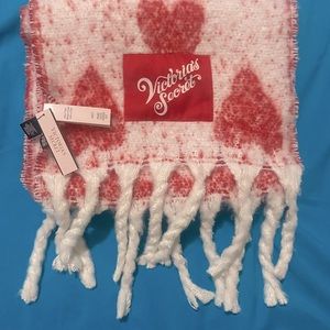 New Victoria’s Secret Women’s scarf white with red hearts love fringe